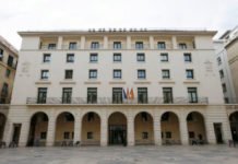 Juzgan a un hombre por abusar sexualmente de su propia hija de tres años en Alicante