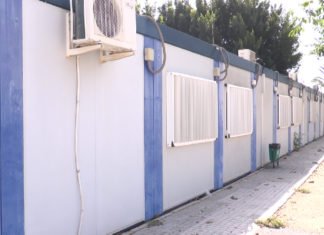 Me preocupa el lenguaje socialista cuando hablan de educación y barracones ( o aulas prefabricadas)