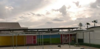 Los socialistas de Elche buscan ampliar un colegio público a base de aulas prefabricadas para sus alumnos