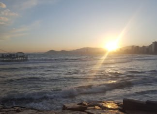 Benidorm se hunde al incrementar sus parados durante octubre en un 10,2%