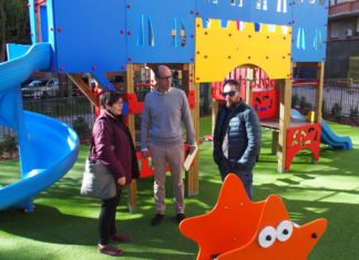 Los niños de Villena disfrutan desde hoy de un nuevo parque de infancia