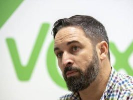 Abascal advierte a Pedro Sánchez que su deriva pro independentistas puede llevarle ante los Tribunales de Justicia