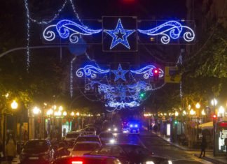 Alicante lucirá una singular iluminación de Navidad que costará 259.000 euros