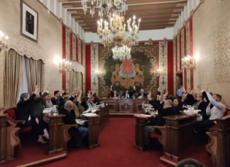 Alicante solicita a la UNESCO que les Fogueres y la Semana Santa alicantina sean Patrimonio Cultural e Inmaterial