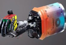 Un brazo robótico usa IA para resolver el cubo de Rubik con una sola mano