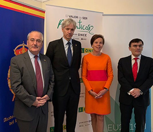 El cuerpo diplomático acreditado en España diseña un futuro modelo de inclusión de la discapacidad con el Grupo Social ONCE