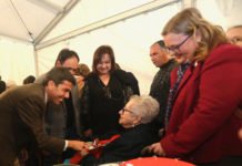 Los trabajos artesanales fruto del Hogar Provincial ya pueden disfrutarse en la navideña Diputación de Alicante