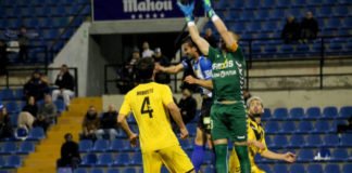 El Hércules se desangra tras su derrota en casa frente al Badalona por 1-2