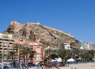 Alicante vuela al Reino Unido con intención de no perder turistas británicos tras el Brexit
