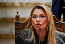 Bolivia expulsa a la embajadora de México y a diplomáticos españoles