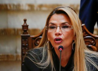 Bolivia expulsa a la embajadora de México y a diplomáticos españoles