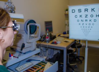 La Unidad de Baja Visión de Fisabio-Oftalmología Médica rehabilita al 80% de sus pacientes