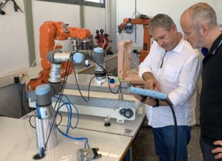 El Hospital General de Valencia y la Universidad Politécnica desarrollan un robot para operaciones de útero