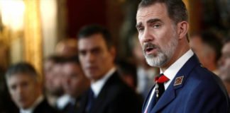 El Rey advierte a Pedro Sánchez en la Pascua Militar el compromiso de las Fuerzas Armadas con la Constitución