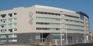 Investigan a un hombre acusado de maltratar y abusar de su hija con la que podría tener un bebé