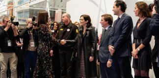 La Reina Letizia e Isabel Díaz Ayuso se encuentran en la jornada inaugural de Fitur 2020 en Madrid