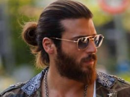 Can Yaman vuelve a la televisión de la mano de Divinity