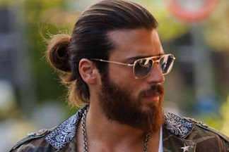 Can Yaman vuelve a la televisión de la mano de Divinity