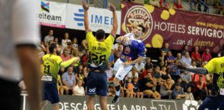 El Balonmano Benidorm disputa hoy martes partido de Liga Asobal frente al Bidasoa Irún