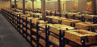 «Pasan del oro…de Moscú, y no pasan del Pazo….de Meirás». Por José Antonio Corachán