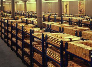 «Pasan del oro…de Moscú, y no pasan del Pazo….de Meirás». Por José Antonio Corachán