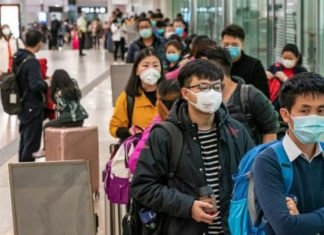 El coronavirus sigue aumentando el número de víctimas en China: más de 1.300 muertos en total y casi 15.000 nuevos casos en un día