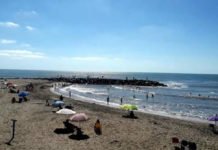 Detenidos en la playa argentina de Santa Clara del Mar, tras enterrar a su hija de dos años, para poder mantener relaciones sexuales