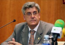 El fiscal pide ocho años de cárcel para Luis Serna, un exalcalde socialista por distribuir pornografía infantil con bebés