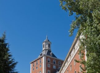 La Complutense y la ONCE impulsan la tecnología accesible para personas ciegas