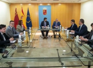 Murcia aconseja no realizar concentraciones de más de 50 personas debido al coronavirus