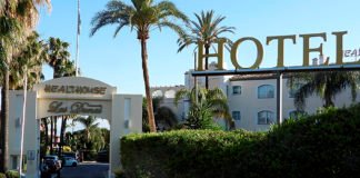 48 hoteles andaluces podrán alojar a personal de los servicios esenciales durante el periodo de alarma