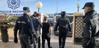 La Policía Nacional detiene a un grupo criminal que asaltaba viviendas utilizando armas de fuego «VÍDEO»