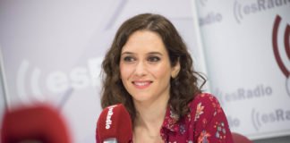 Díaz Ayuso es la primera presidenta autonómica en avisar de la incertidumbre que provocan las nuevas medidas laborales del Gobierno central