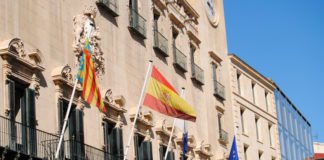 Alicante habilita el número de teléfono 900 700 096 para los ciudadanos con emergencias que necesiten de su Ayuntamiento