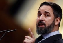 El líder de Vox señala al Gobierno como responsable de la mayor tasa de mortalidad del mundo por coronavirus