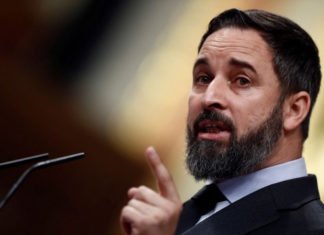 El líder de Vox señala al Gobierno como responsable de la mayor tasa de mortalidad del mundo por coronavirus