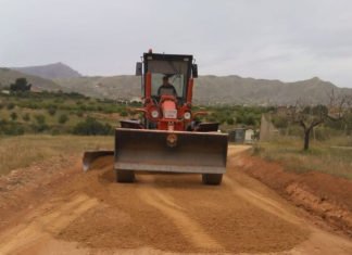 La Comunidad de Murcia inicia obras para mejorar más de 13 kilómetros de caminos rurales en Los Alcázares y Cartagena