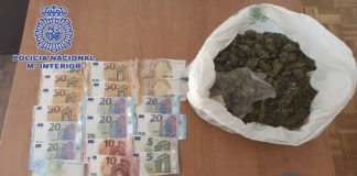 La Policía Nacional detiene a tres personas por tráfico de drogas en dos controles sucesivos en la ciudad de Elda