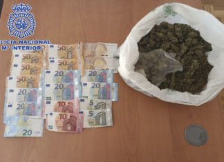 La Policía Nacional detiene a tres personas por tráfico de drogas en dos controles sucesivos en la ciudad de Elda