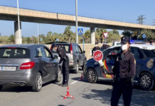 La Policía Nacional detiene en vía pública a una persona con drogas de diseño dispuestas para consumir en una fiesta
