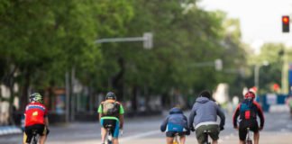 Los municipios de hasta 10.000 habitantes ya no tendrán horario de paseo en la fase 1