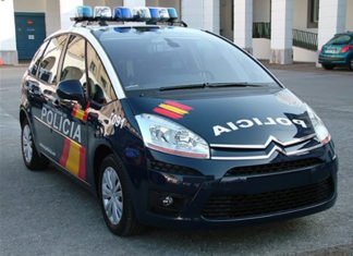 Dos detenidos por presunto crimen machista en Alicante: hallan el cadáver de una mujer en un piso del centro