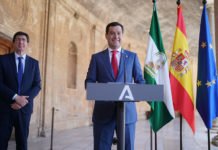 El Gobierno andaluz inicia los trámites para blindar por ley la autoridad de los docentes