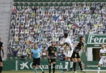 El Elche deja escapar dos puntos de oro necesarios para ir asegurando el sueño del ascenso a Primera