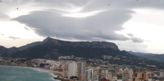 22.324 personas se presentan a cubrir 1.000 plazas de auxiliar de playas en la Comunidad Valenciana