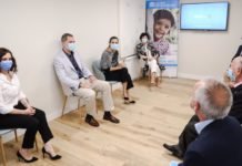 Los Reyes han visitado hoy la Aldea S.O.S España y también a sus jóvenes y adolescentes de acogida
