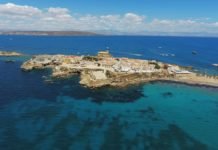 Alicante exige al gobierno valenciano conexión con la Isla de Tabarca a diario