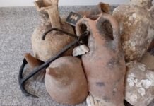 Cultura y la Guardia Civil de Alicante recuperan en Santa Pola trece ánforas romanas del siglo I