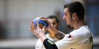 El Balonmano Benidorm presenta un nuevo refuerzo con el montenegrino Balsa Cejovic