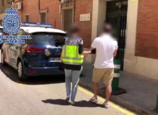 Ingresan en prisión dos detenidos en Alcoy por la Policía Nacional por venta de drogas en un punto de la ciudad